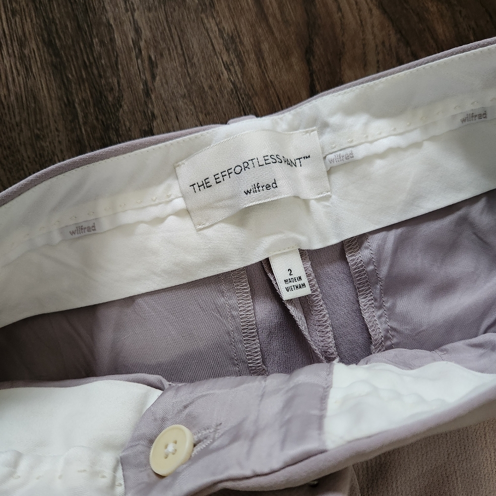 Aritzia Wide Leg Trousers in Light Mauve - Picture 3 of 4